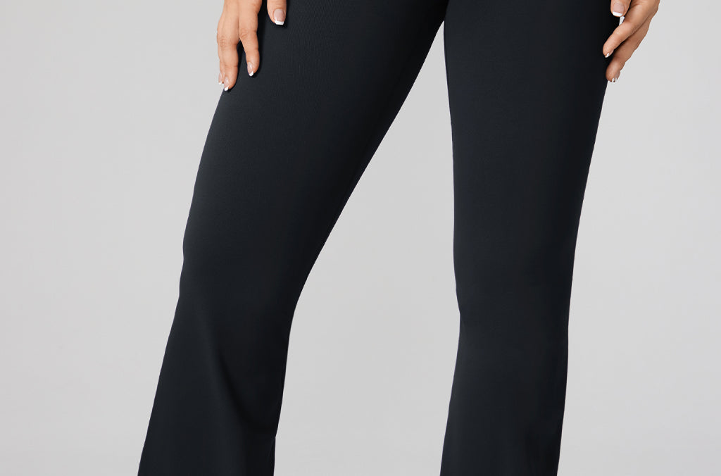 Women's Hugcurve No Front Seam Flare Leggings 31'' Aspen Olive