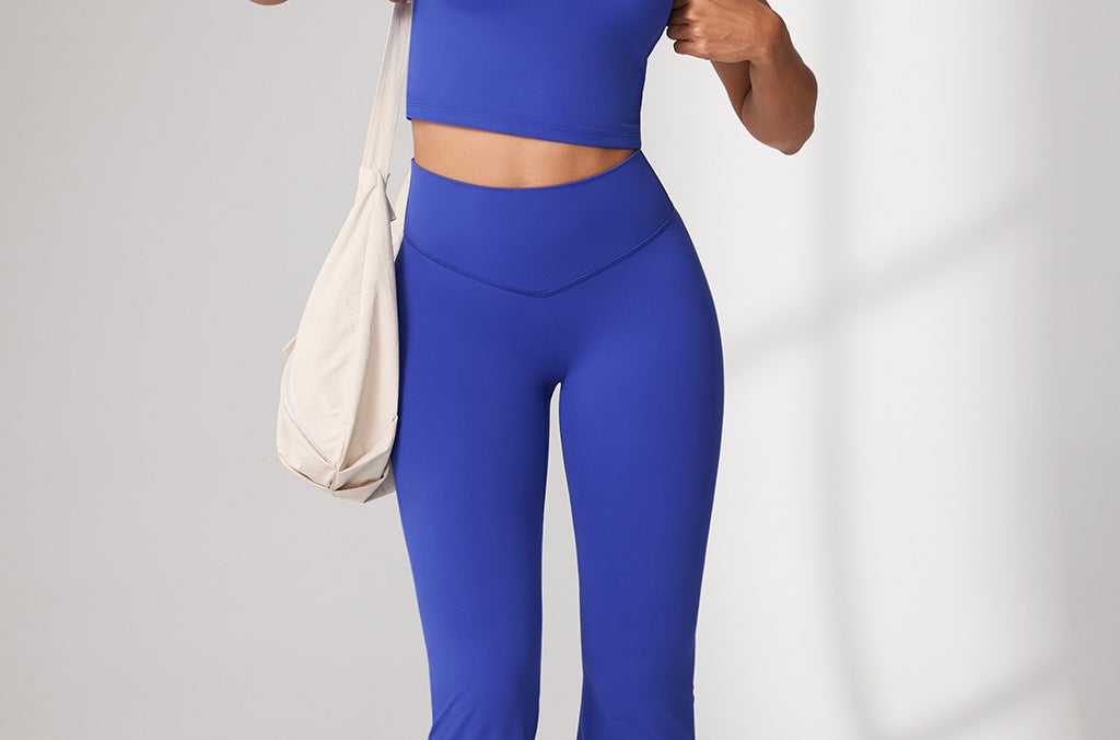 Women's Hugcurve No Front Seam Flare Leggings 31'' Black