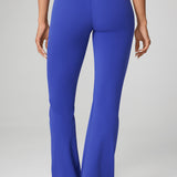 Women's Hugcurve No Front Seam Flare Leggings 31'' Clay Brown