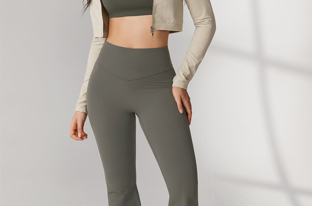 Women's Hugcurve No Front Seam Flare Leggings 31'' Twilight Blue