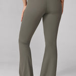 Women's Hugcurve No Front Seam Flare Leggings 31'' Twilight Blue