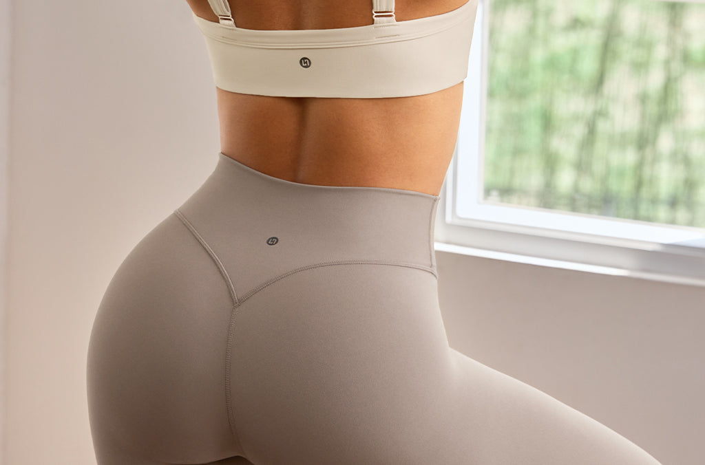 Women's Hugcurve No Front Seam Flare Leggings 31'' Blackberry