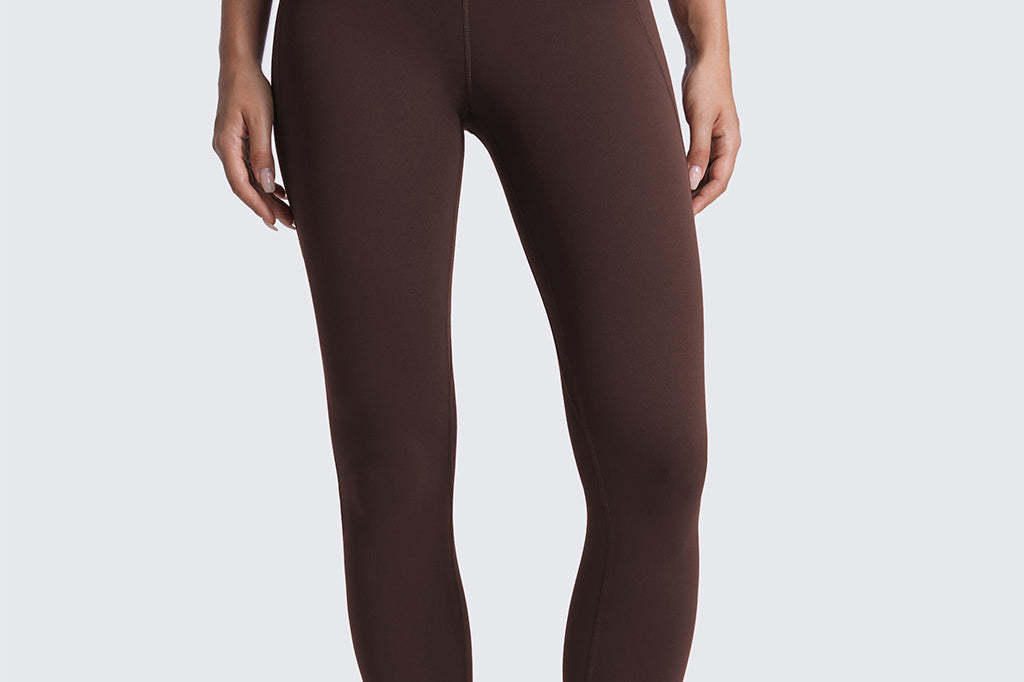 CRZ YOGA Women's Yoga Leggings 25" with Pockets Hot Fudge Brown